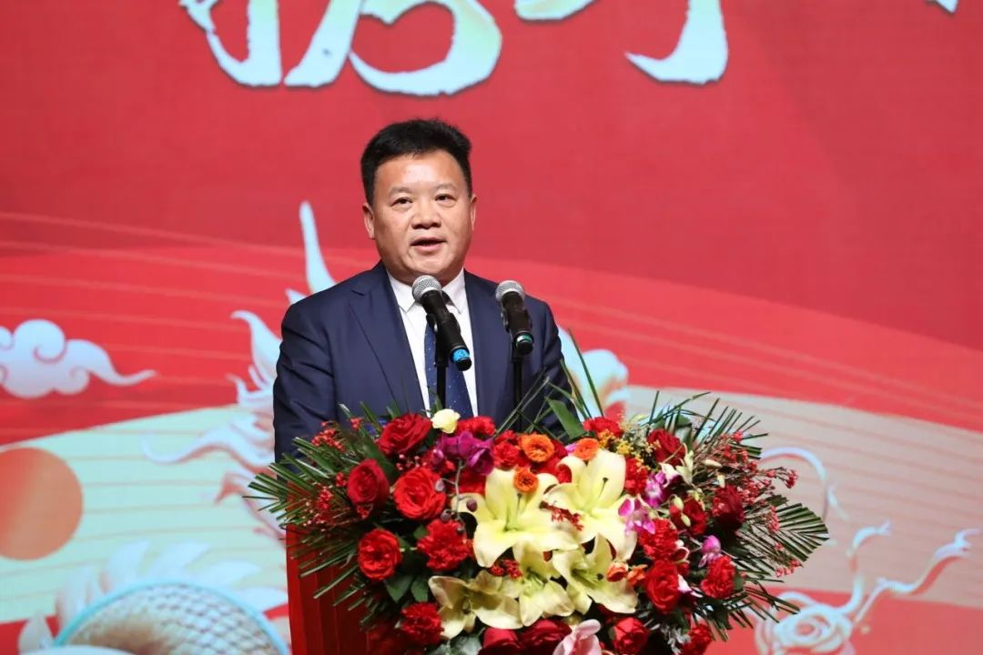 花花牛乳業(yè)30周年暨2024年客戶大會圓滿召開！