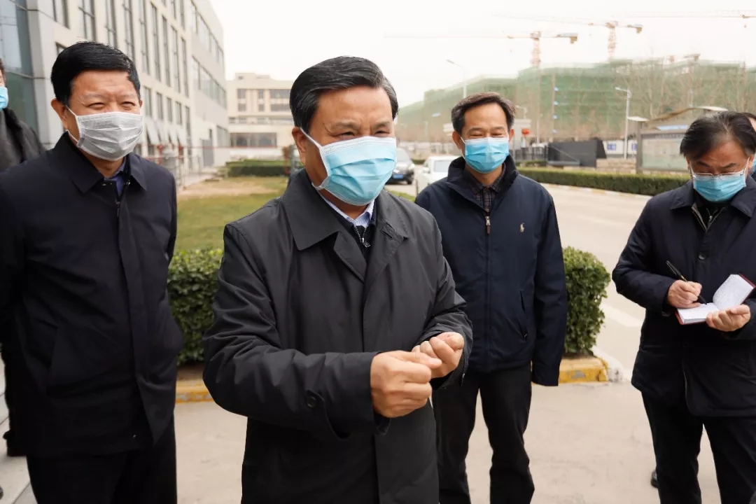 快訊丨河南省副省長(zhǎng)武國(guó)定蒞臨花花牛乳業(yè)集團(tuán)調(diào)研重點(diǎn)保障企業(yè)復(fù)工復(fù)產(chǎn)情況 快訊丨河南省副省長(zhǎng)武國(guó)定蒞臨花花牛乳業(yè)集團(tuán)調(diào)研重點(diǎn)保障企業(yè)復(fù)工復(fù)產(chǎn)情況